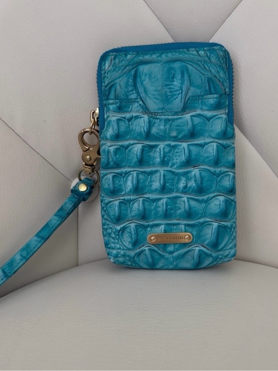 Brahmin Other - Brahmin Teal Croc-Embossed Wristlet Phone Case